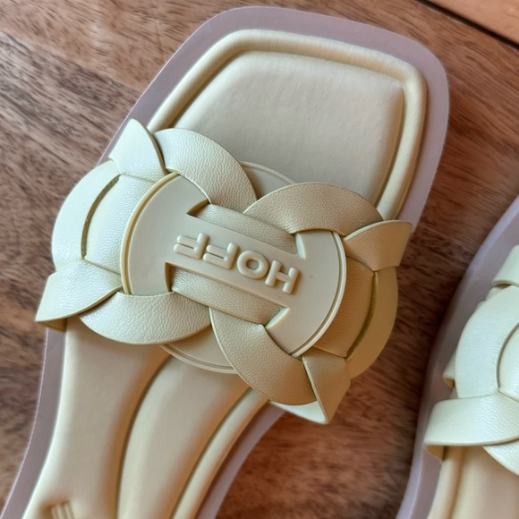 NWOT Hoff Women’s San Remo Sandals Size 37 US 6.5 Butter Yellow Slide Woven - Picture 2 of 6